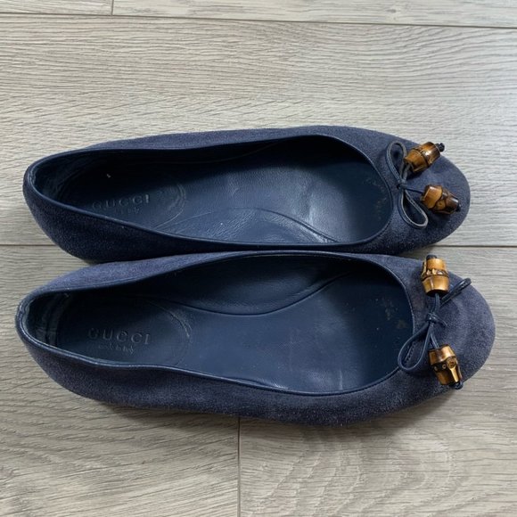 Gucci Blue Suede Bamboo Accent Flats - Picture 4 of 12